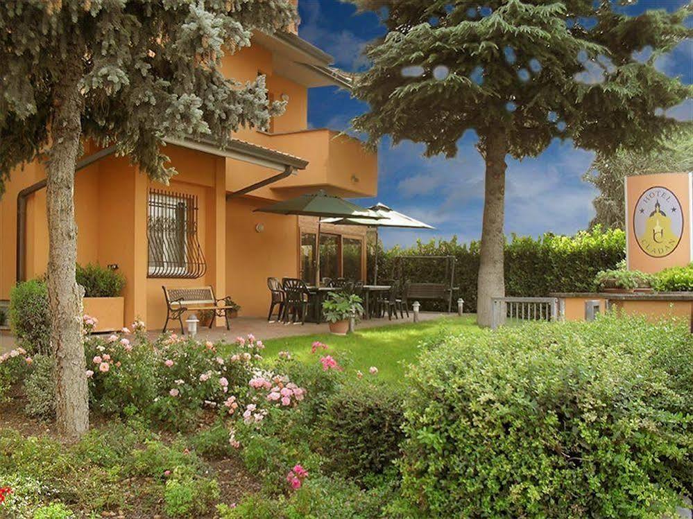 Hotel Cladan Asís Exterior foto